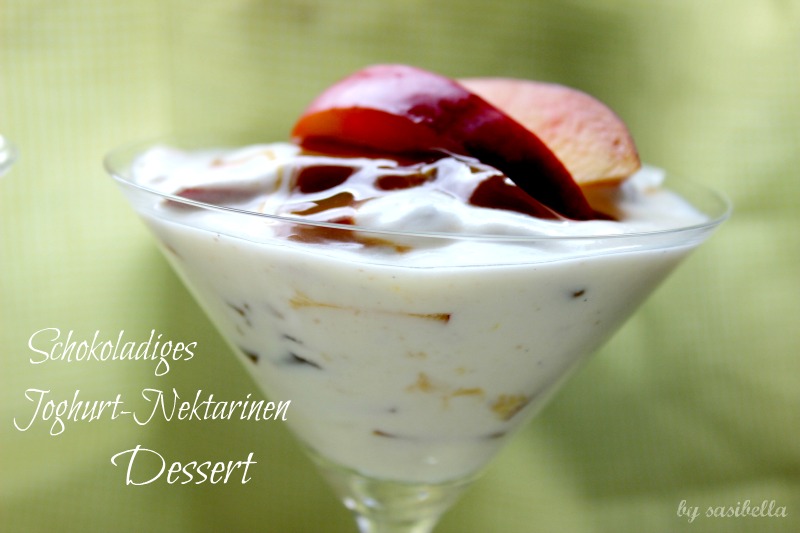 Sonntagssüß - Schokoladiges Joghurt-Nektarinen Dessert 15