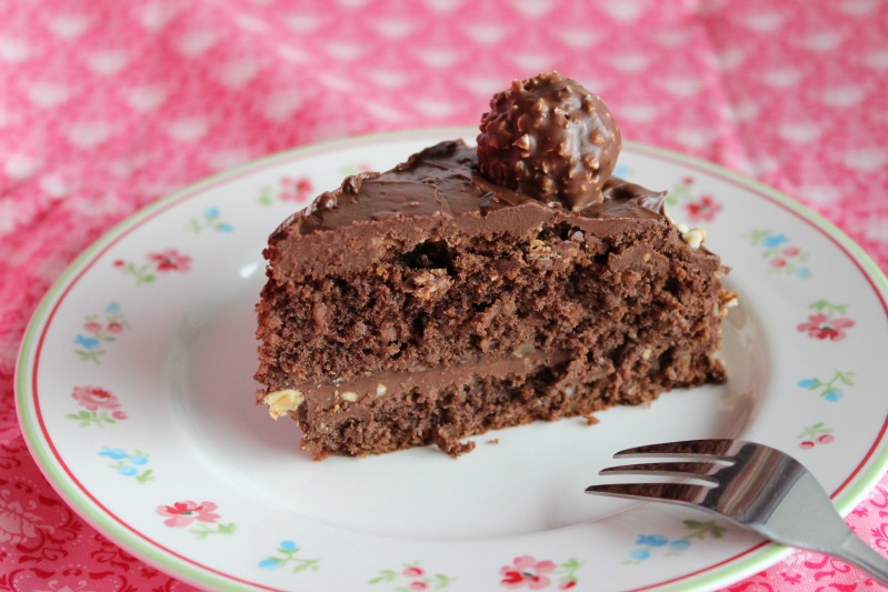 Rocher-Schokoladen Torte 16