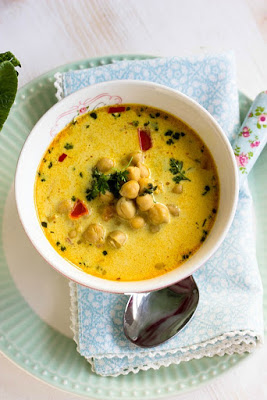 Schnelle,gesunde Kichererbsen Suppe mit Kokosmilch und vielen Gewürzen 3