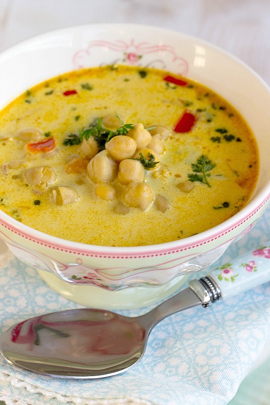 Schnelle,gesunde Kichererbsen Suppe mit Kokosmilch und vielen Gewürzen 7